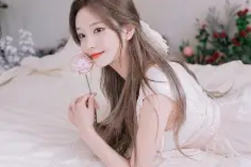 靠求婚捞金的网红坑粉丝钱自己先卖起惨了？